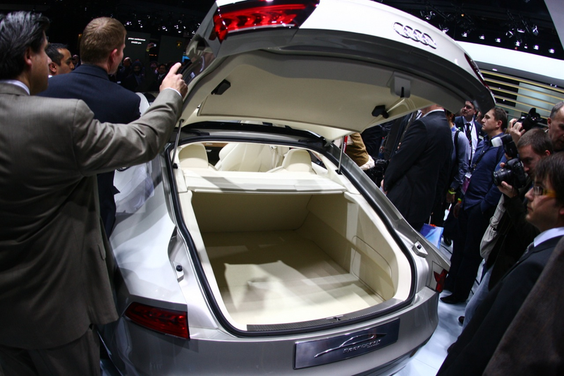 Illustration for article titled Top Ten 2009 Detroit Auto Show Galleries: Day One